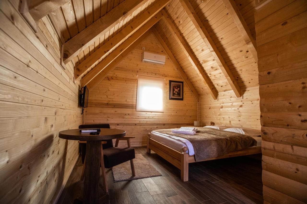 Hotel Babino Brdo Derventa Екстериор снимка