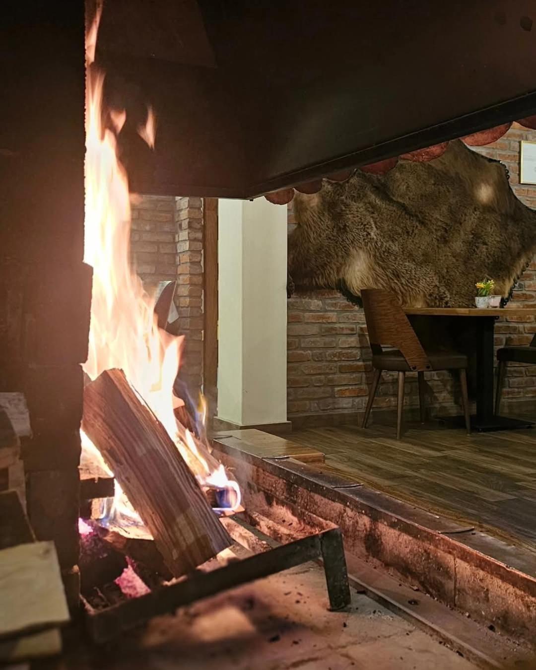 Hotel Babino Brdo Derventa Екстериор снимка