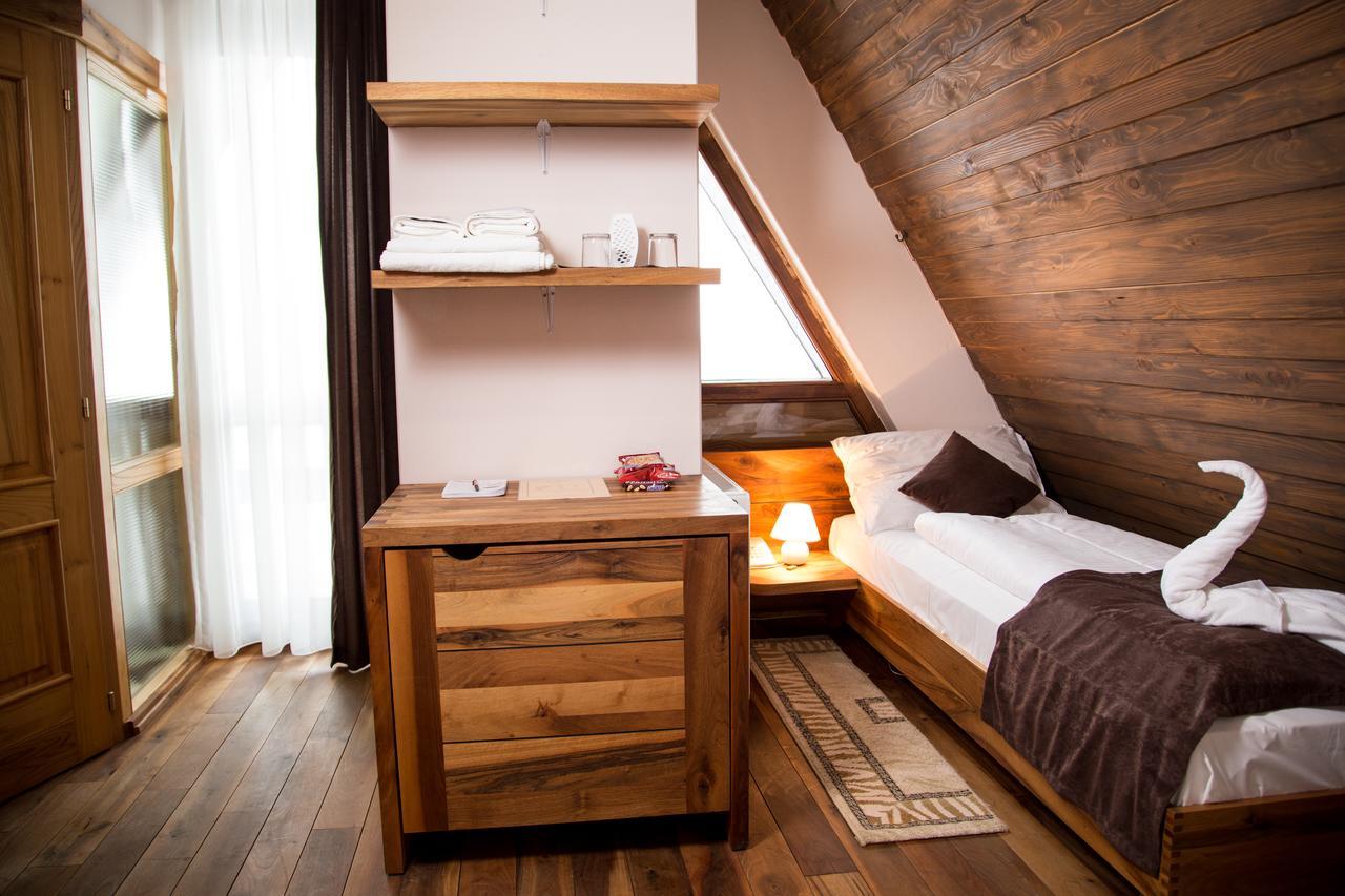 Hotel Babino Brdo Derventa Екстериор снимка